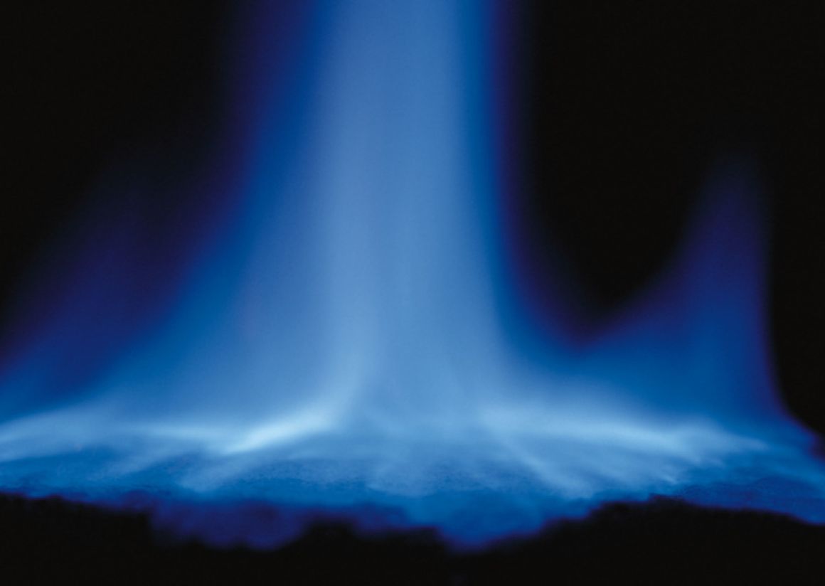 Blaue Gasflamme von einem Blue Flame Gasheizofen